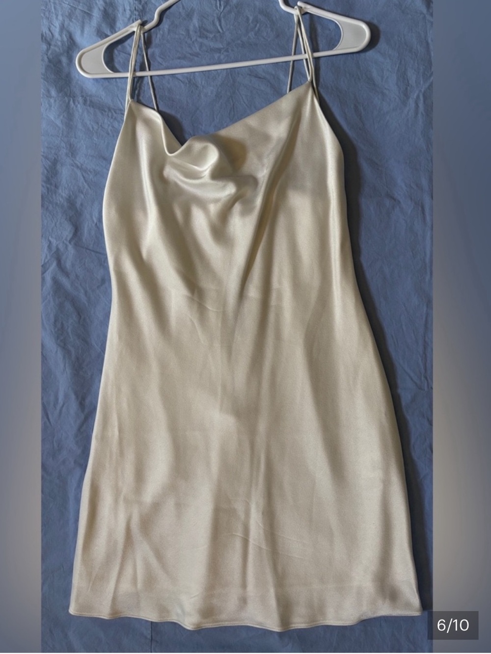 NWT Alice + Olivia $295 Off White Satin Cowl Neck Mini Dress Size 0 - Picture 7 of 9